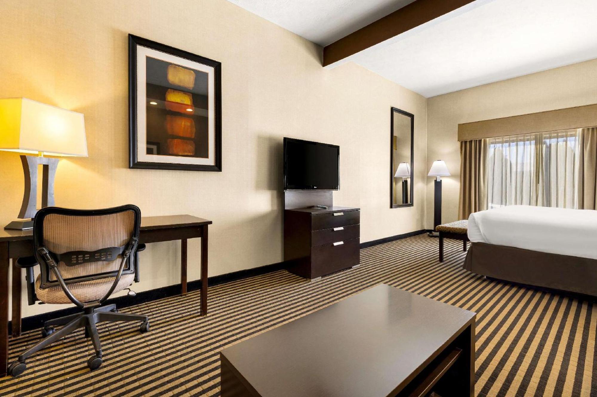 Sonesta Essential Indianapolis Airport Hotel Plainfield Exterior photo