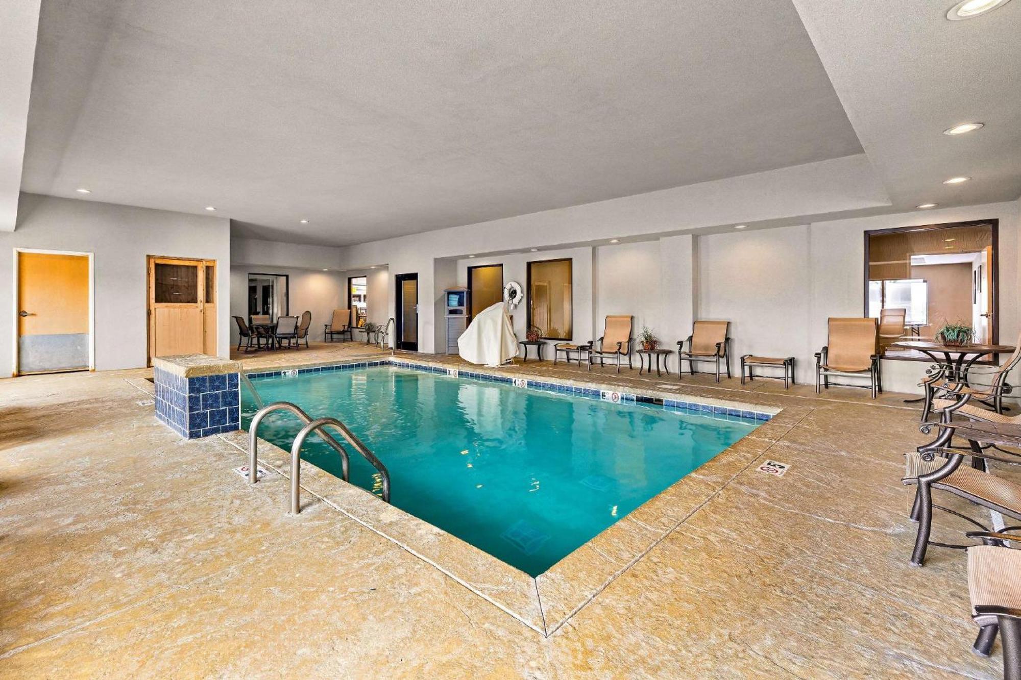 Sonesta Essential Indianapolis Airport Hotel Plainfield Exterior photo